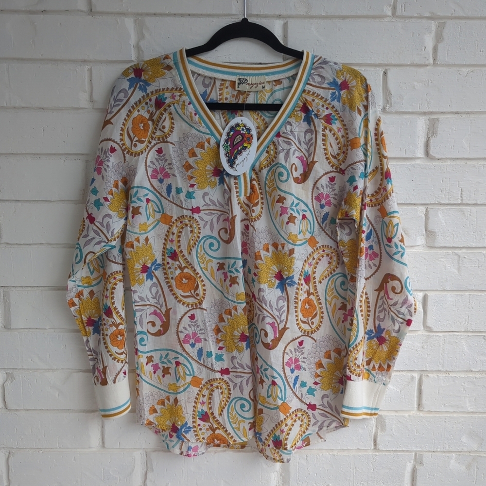 Magazine Embroidered Pansley Boho Peasant Top Lightweight Floral Size M